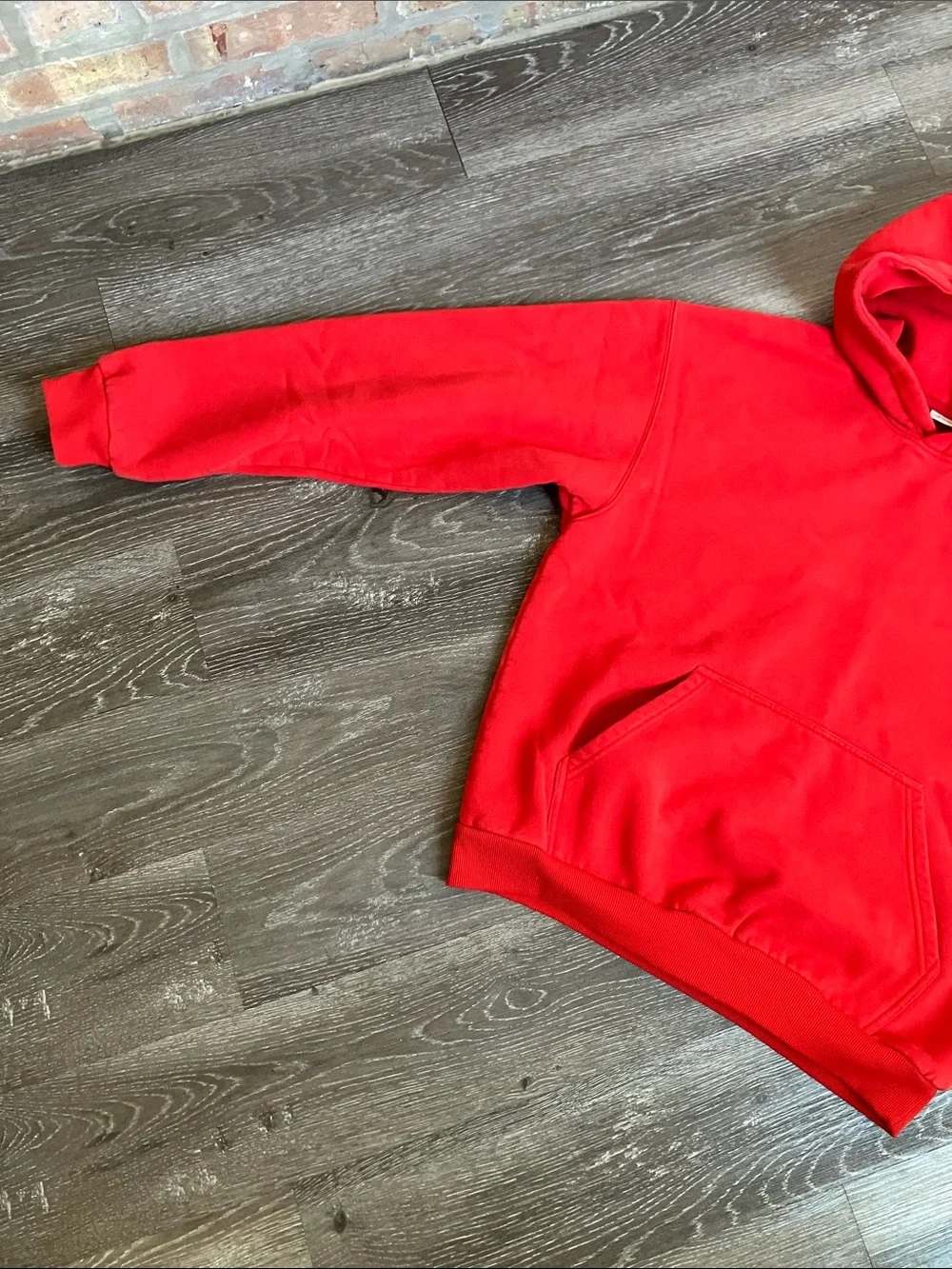 red Comfrt Unisex Adult's Oversized Pullover Hoodie - Picture 11 of 16